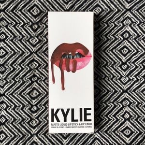 Kyle Lip Kit Dolce K